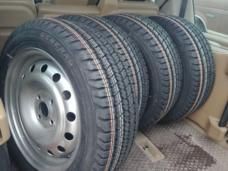Illustration for article titled Civic wheels and tires are ready to go on the car (finally)
